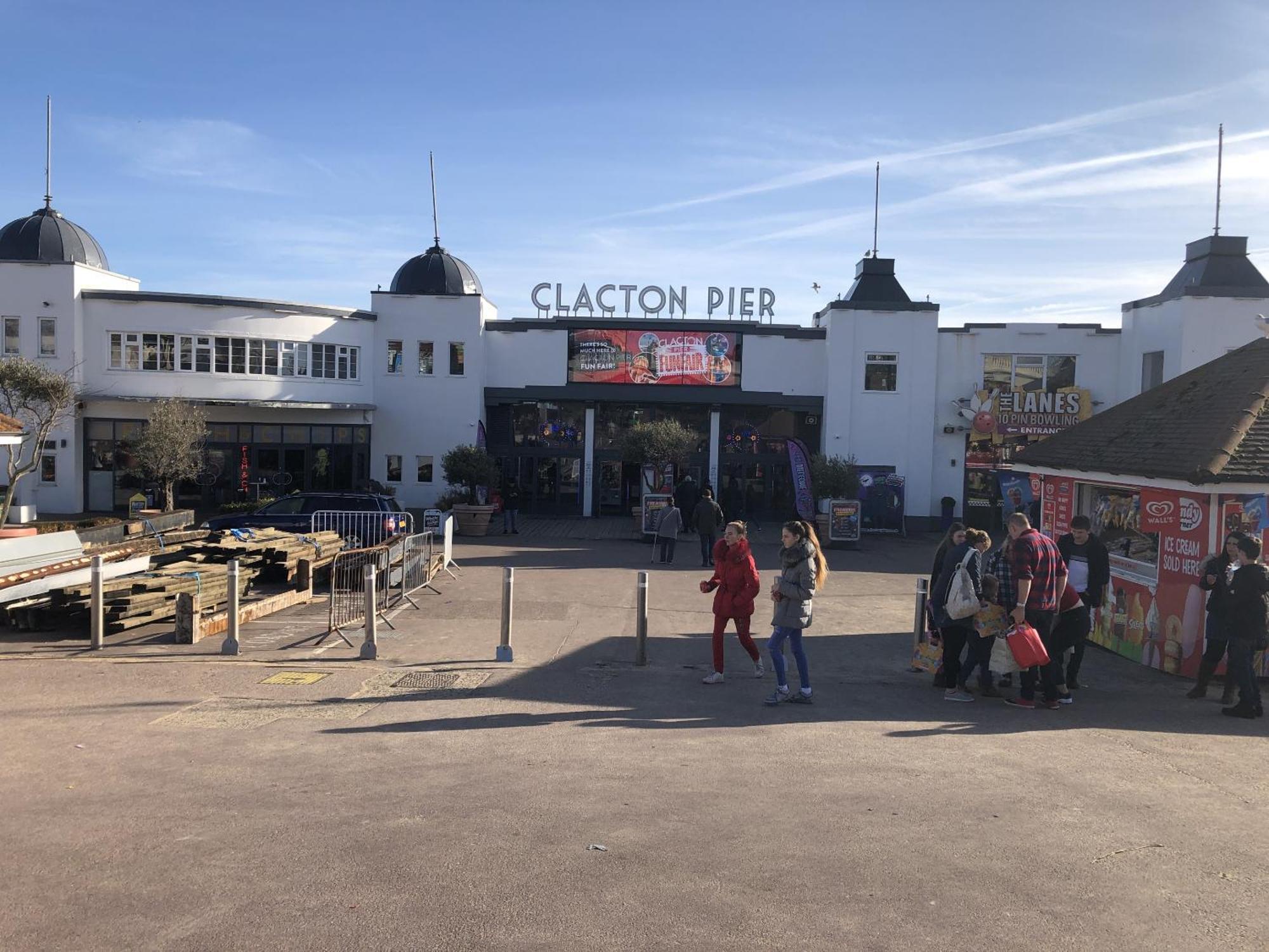 A Wave From It All Great Clacton 외부 사진